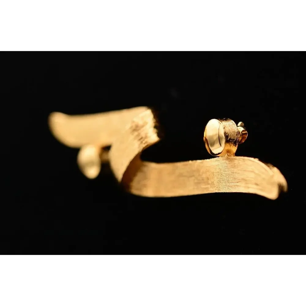 Monet Vintage Abstract Pin Brooch Brushed Gold Textured Bow Signed 1980s BinAT